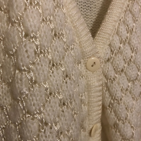 Beautiful Classy Vintage Cottage White Ivory Cream Crochet Knit button Sweater - Picture 7 of 16